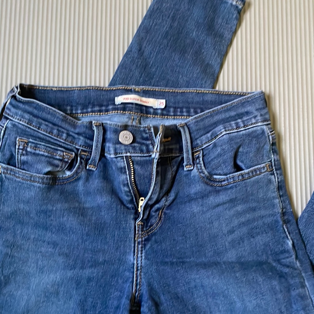 Levis 710 Jean